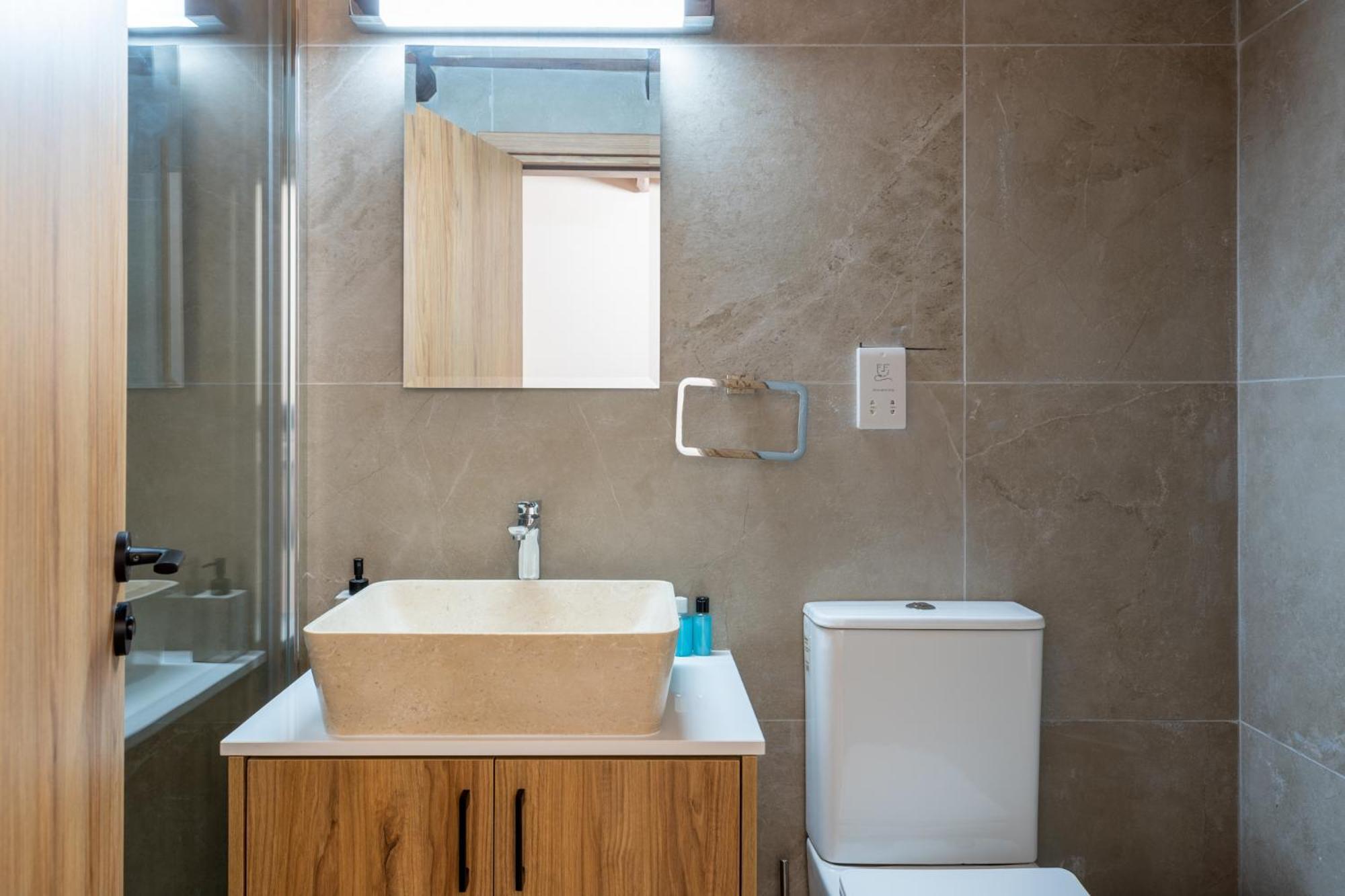 Stone Court Boutique Studios Miliou Luaran gambar